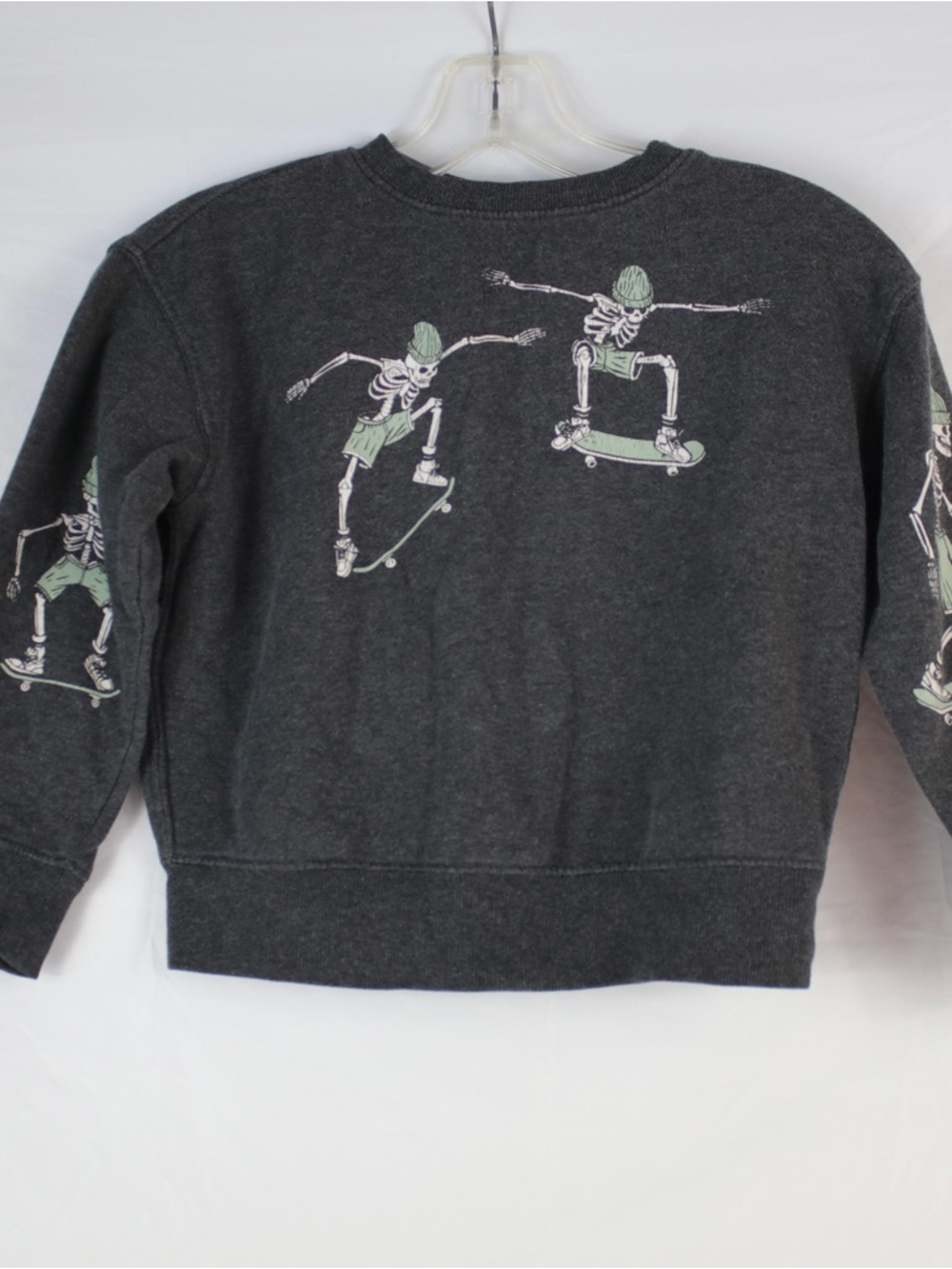 Old Navy Dark Gray Skateboard Skeleton Pullover Crewneck Sweater Boys Size S